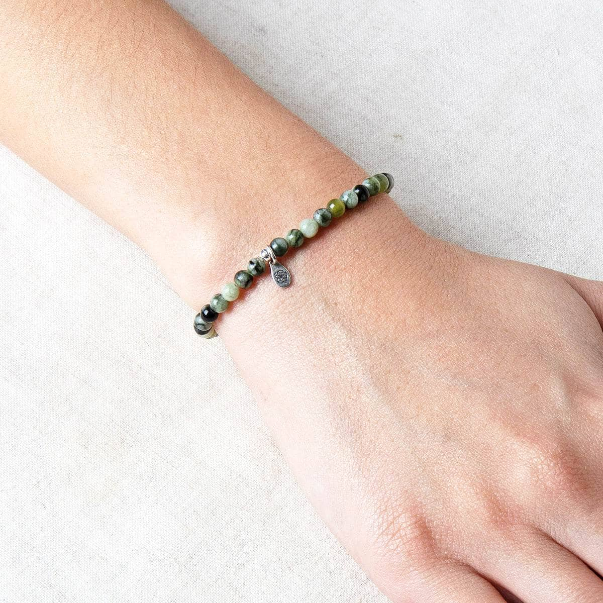 Natural Vine Flower Xiuyu Jade Energy Bracelet